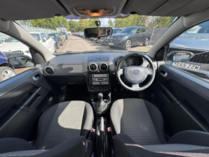 2004 Ford Fusion 1.4 2 5dr in Grey — image 2