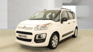 2016 Citroen C3 Picasso 1.2 Puretech Edition in White — image 2