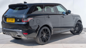 2021 Land Rover Range Rover Sport 3.0 D300 Mhev Hse Silver Auto 4WD Euro 6 (s/s) 5dr in Black — image 6