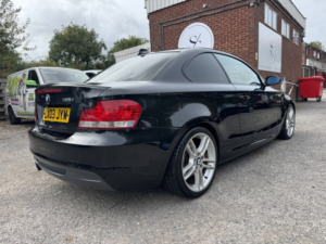 2009 BMW 1 Series 3.0 135i M Sport in Black — image 3
