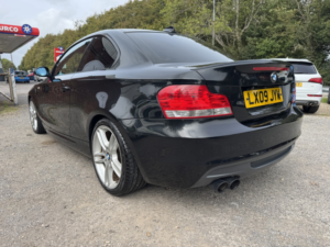 2009 BMW 1 Series 3.0 135i M Sport in Black — image 5