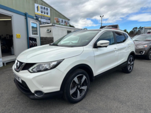 2016 Nissan Qashqai 1.2 Dig-T N-Tec+ 2WD Euro 6 (s/s) 5dr in White — image 3