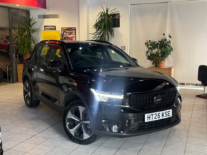 2025 Volvo Xc40