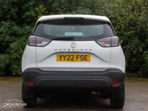 2022 Vauxhall Crossland 1.2 Turbo Design Euro 6 (s/s) 5dr in White — image 6