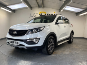 2014 Kia Sportage 1.6 Gdi Ecodynamics 2 SUV 5dr Petrol Manual 2WD Euro 5 (s/s) (133 Bhp) in White — image 2