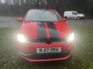 2017 Volkswagen Polo 1.0 Tsi Sel in Red — image 3