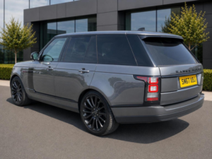 2018 Land Rover Range Rover 3.0 Td V6 Vogue Auto 4WD Euro 6 (s/s) 5dr in Grey — image 5