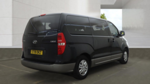 2019 Hyundai I800 2.5 Crdi Se MPV 5dr Diesel Manual Euro 6 (136 Ps) in Black — image 6