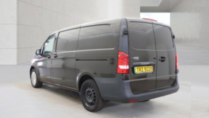 2022 Mercedes-Benz Evito 116 E 66kwh Progressive Auto Fwd L2 6dr (lwb) in Brown — image 5