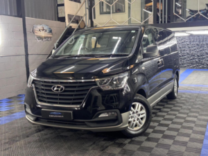2018 Hyundai I800 2.5 Crdi Se Nav Euro 6 5dr in Black — image 3