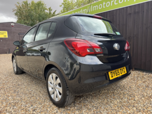 2015 Vauxhall Corsa 1.2 I Design in Black — image 4
