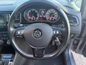 2015 Volkswagen Golf Sv 2.0 Tdi Bluemotion Tech Gt DSG Euro 6 (s/s) 5dr in Grey — image 5