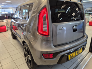 2013 Kia Soul 1.6 Gdi Quantum SUV 5dr Petrol Manual Euro 5 (138 Bhp) in Silver — image 2
