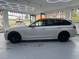 2015 BMW 3 Series 2.0 320d M Sport Touring Euro 5 (s/s) 5dr in White — image 2