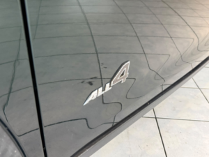 2011 MINI Countryman 2.0 Cooper D All4 Countryman Auto in Green — image 6