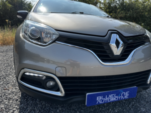 2015 Renault Captur 0.9 Dynamique Medianav Tce 90 Stop & Start in Beige — image 4