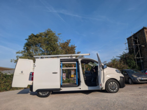 2019 Peugeot Expert 1.6 Bluehdi 1000 Professional Standard Panel Van Mwb Euro 6 6dr in White — image 6