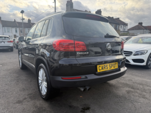 2016 Volkswagen Tiguan 1.4 Tsi Lounge Ed Bmt Fresh Import Verified Mile Finance Avb in Black — image 4