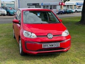 2017 Volkswagen Up! 1.0 Move Up! Hatchback 5dr Petrol Manual Euro 6 (s/s) (60 Ps) in Red — image 2