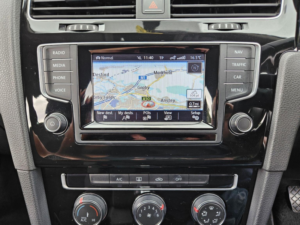 2014 Volkswagen Golf 2.0 Tdi Bluemotion Tech Gt DSG Euro 5 (s/s) 5dr in Blue — image 5