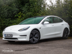 2019 Tesla Model 3 (dual Motor) Long Range Auto 4wde 4dr in White — image 3