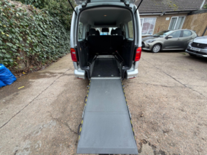 2020 Volkswagen Caddy Maxi 5 St Automatic C20 Life Tdi Wheel Chair Aadapted in Silver — image 4