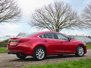 2015 Mazda Mazda6 2.2 Skyactiv-D Se-L Nav Auto Euro 6 (s/s) 4dr in Red — image 4
