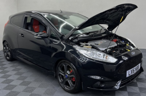 2016 Ford Fiesta 1.6 St-2 T 3dr in Black — image 4