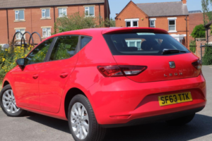 2013 SEAT Leon 1.6 Tdi Cr Se Euro 5 (s/s) 5dr in Red — image 4