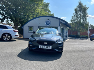 2022 SEAT Leon 1.5 Tsi Evo Fr Euro 6 (s/s) 5dr in Grey — image 2