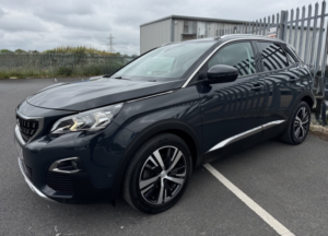 2018 Peugeot 3008 Allure 1.2 Puretech in Grey — image 2