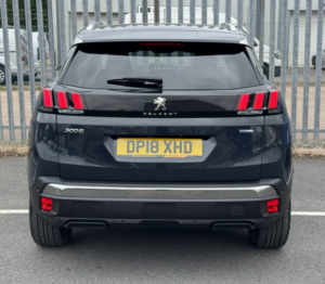 2018 Peugeot 3008 Allure 1.2 Puretech in Grey — image 6