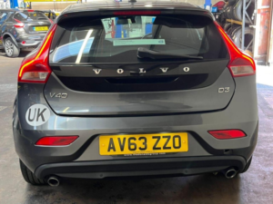 2014 Volvo V40 2.0 D3 Se Euro 5 (s/s) 5dr in Grey — image 3