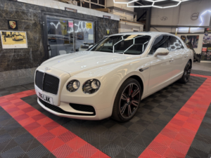 2016 Bentley Flying Spur 4.0 V8 S in Grey — image 3