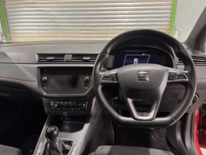 2020 SEAT Ibiza 1.0 Tsi Fr Sport in Red — image 2