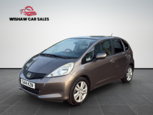 2014 Honda Jazz 1.4 I-Vtec Es Plus in Brown — image 3