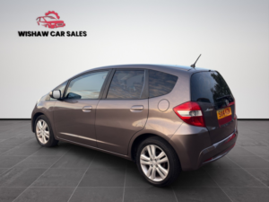 2014 Honda Jazz 1.4 I-Vtec Es Plus in Brown — image 5