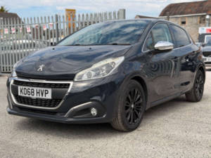 2019 Peugeot 208 1.2 208 Tech Edition S/s 5dr in Grey — image 3