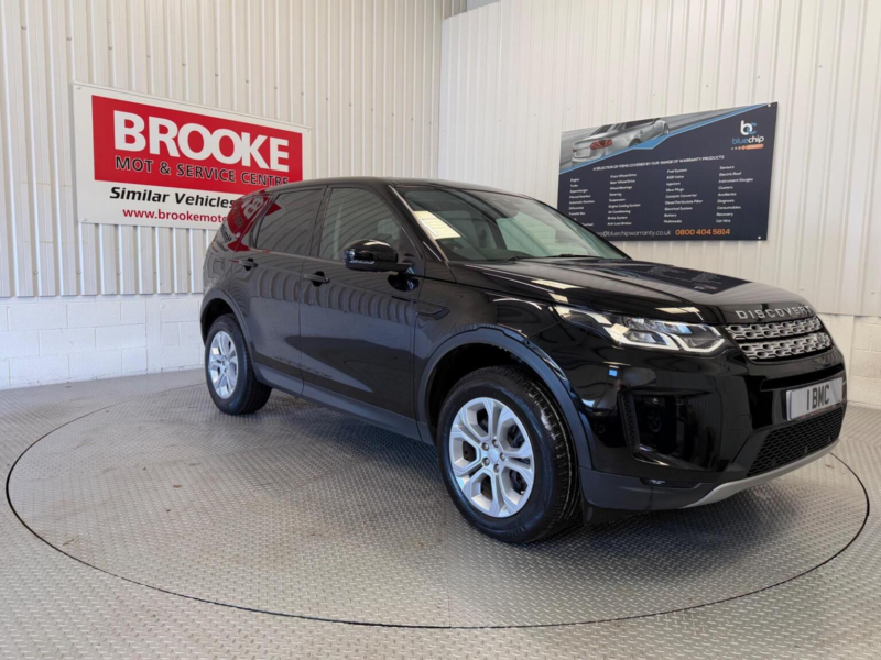2019 Land Rover Discovery Sport 2.0 D180 Mhev S Auto 4WD Euro 6 (s/s) 5dr in Black — image 1