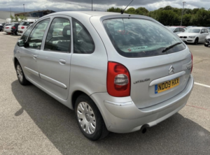 2009 Citroen Xsara Picasso 1.6 Hdi Desire * 1 Previous Owner * Last Owner 8yrs * in Silver — image 4