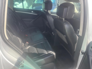 2012 Volkswagen Tiguan 2.0 Tdi Se 4WD Euro 5 5dr in Silver — image 6