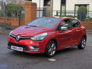 2016 Renault Clio 1.5 Dci Dynamique Nav Euro 6 (s/s) 5dr in Red — image 3