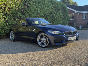 2012 BMW Z4 2.0 Z4 Sdrive20i M Sport Roadster in Blue — image 2