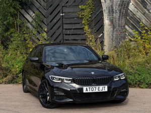 2020 BMW 3 Series 2.0 330e 12kwh M Sport Auto Euro 6 (s/s) 4dr in Black — image 6