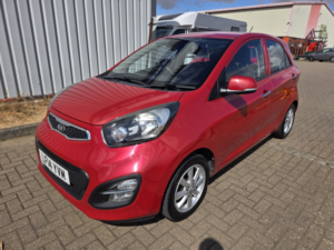 2014 Kia Picanto 1.0 2 in Red — image 5