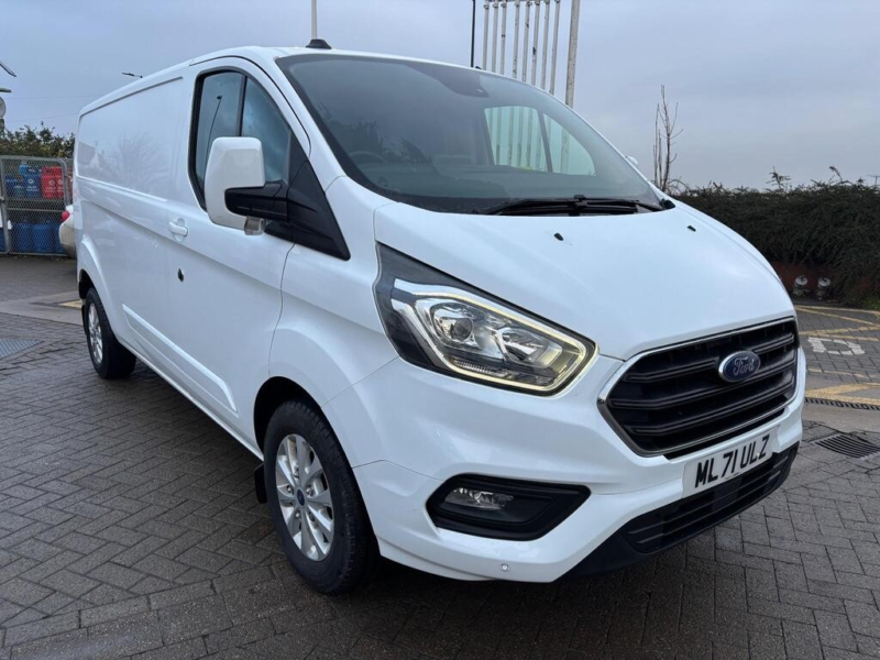 2021 Ford Transit Custom 2.0 Transit Custom Limited Van 300 L2 2.0l Ecoblue 130ps Fwd 6 Speed Manual in White — image 1