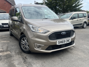 2019 Ford Grand Tourneo Connect 1.5 Ecoblue Titanium in Silver — image 6