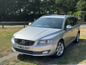 2015 Volvo V70 2.0 Se Lux D4 (181hp) in Silver — image 2