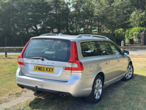 2015 Volvo V70 2.0 Se Lux D4 (181hp) in Silver — image 4