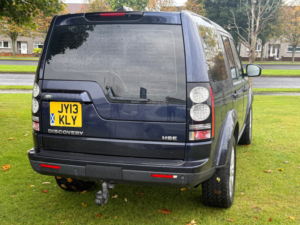 2014 Land Rover Discovery 4 3.0 Sd V6 Hse SUV 5dr Diesel Auto 4WD Euro 5 (s/s) (255 Bhp) in Blue — image 6